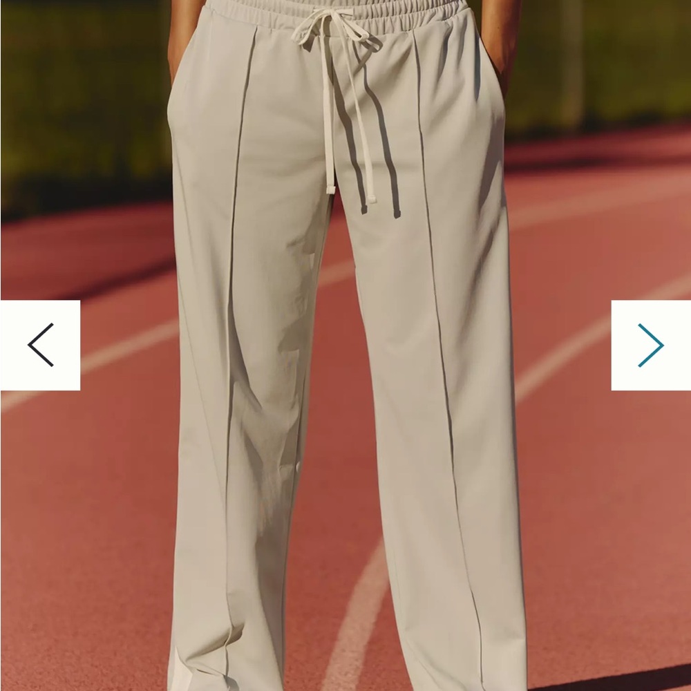 Anthrologie NWT Classic Grey Track Pant